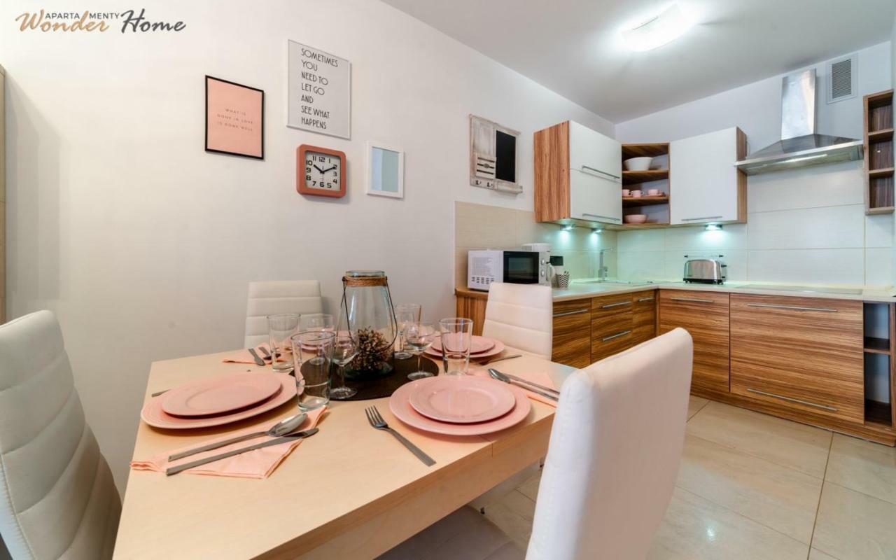 Wonder Home - Apartamenty Lesny Dom Z Balkonami, Niedaleko Centrum, W Cichej Okolicy كارباش المظهر الخارجي الصورة